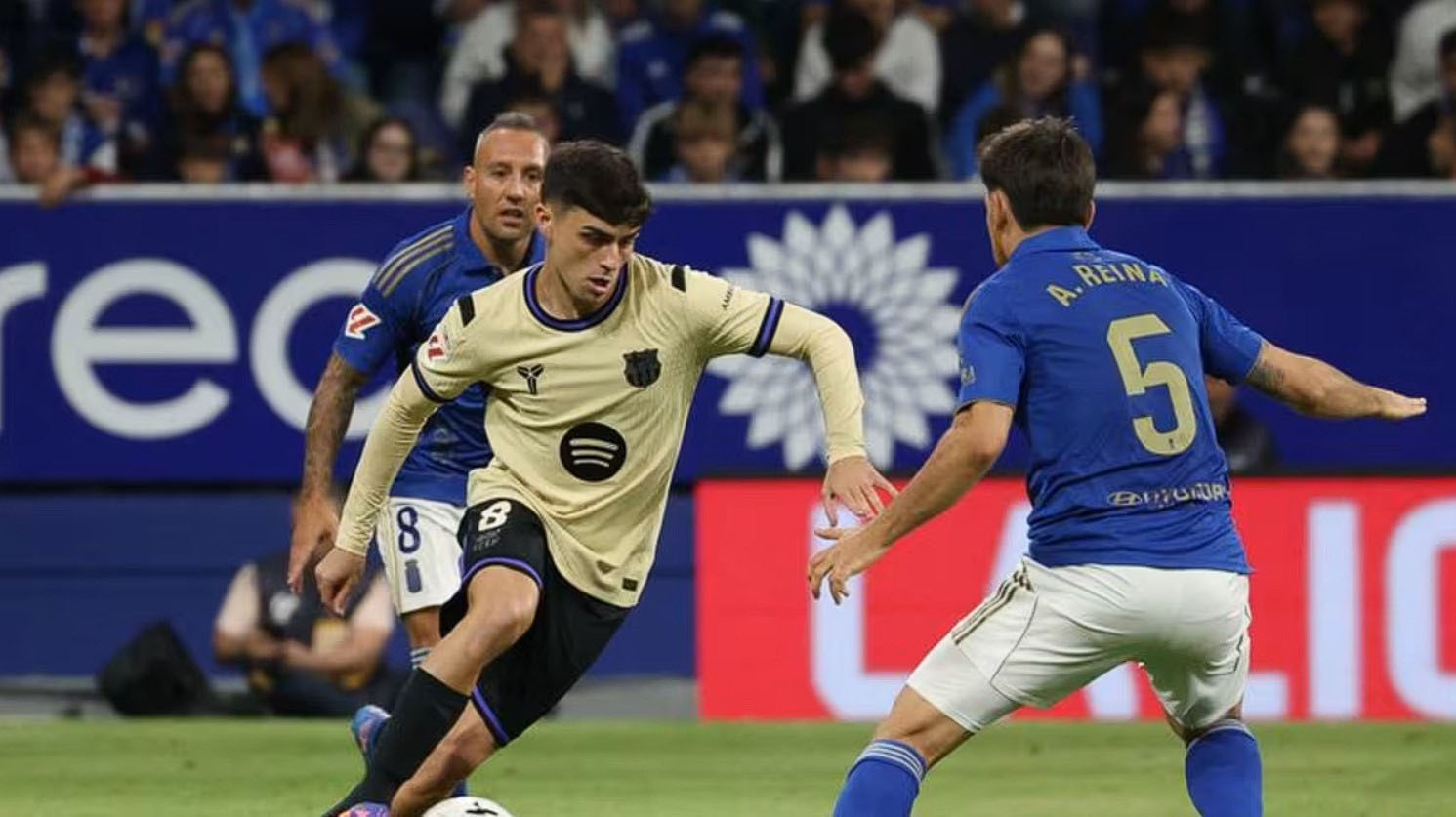 Barcelona revine si obtine o victorie importanta cu Real Oviedo