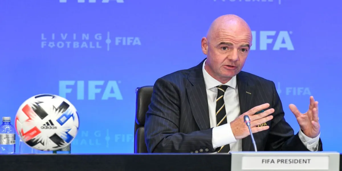 Infantino propune o noua regula a ofsaidului in fotbal