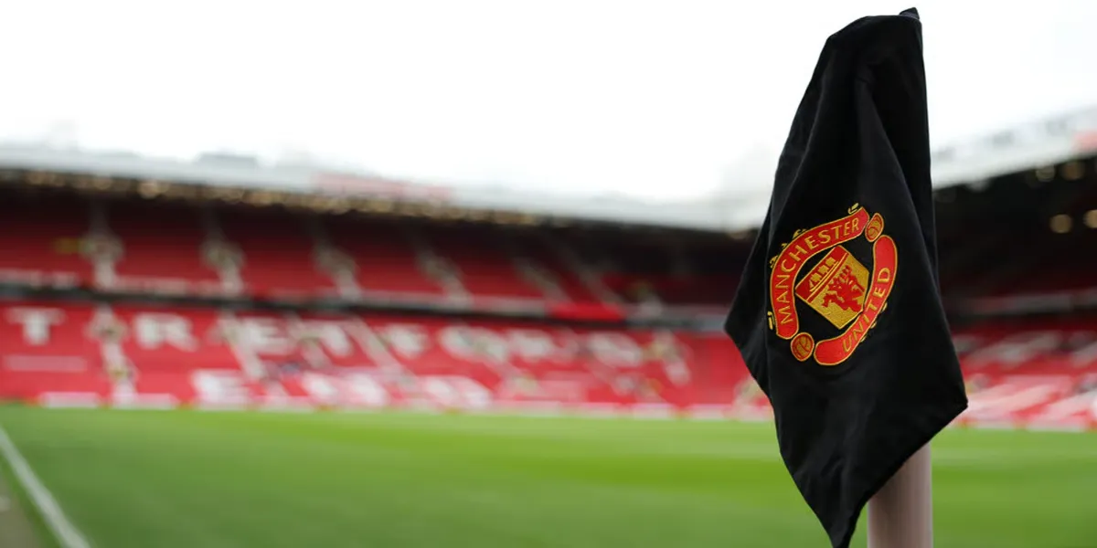 Man United interzice accesul unui suporter dupa un incident pe stadion